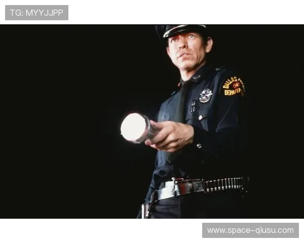 意甲纪录片上线流媒体，更衣室真实镜头首公开